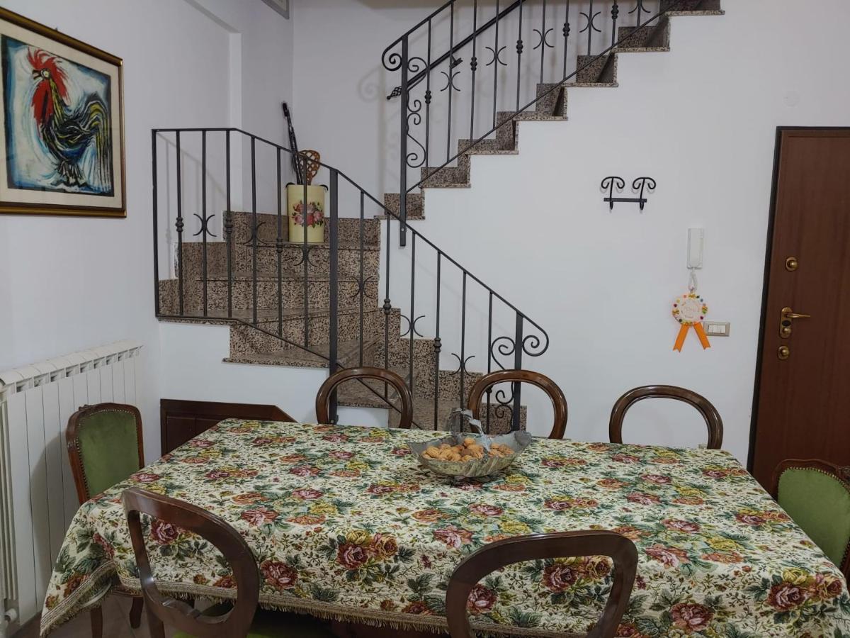 Casa Elsa Leilighet Palidoro Eksteriør bilde